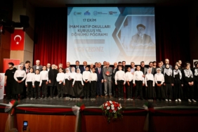 Vali Yavuz: İmam Hatip Okulları Milli Güvenliğimizin Teminatıdır