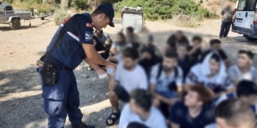Jandarmadan Düzensiz Göçe Darbe: 69 Organizatör Yakalandı
