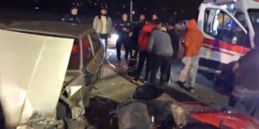 Motosiklet sürücüsü ağır yaralandı, otomobil sürücüsü kazadan sonra kaçtı