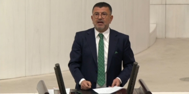 Veli Ağbaba: “Arapgir Yolu Sanki Başka Bir Ülkenin Yoluymuş Gibi”