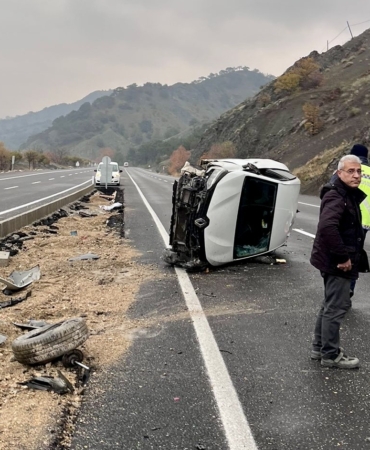 Doğanşehir Karanlıkdere Mevkiinde Trafik Kazası: 4 Yaralı