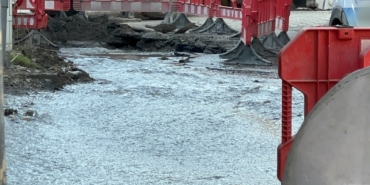 Malatya’da İçme Suyu Hattı Patladı, Sokaklar Sular Altında Kaldı