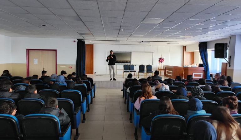 Battalgazi Anadolu Lisesi’nde Kariyer Günleri Öğrencilerin Vizyonuna Yön Verdi