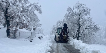 Doğanşehir’de kar kalınlığı 60 santimetreye ulaştı