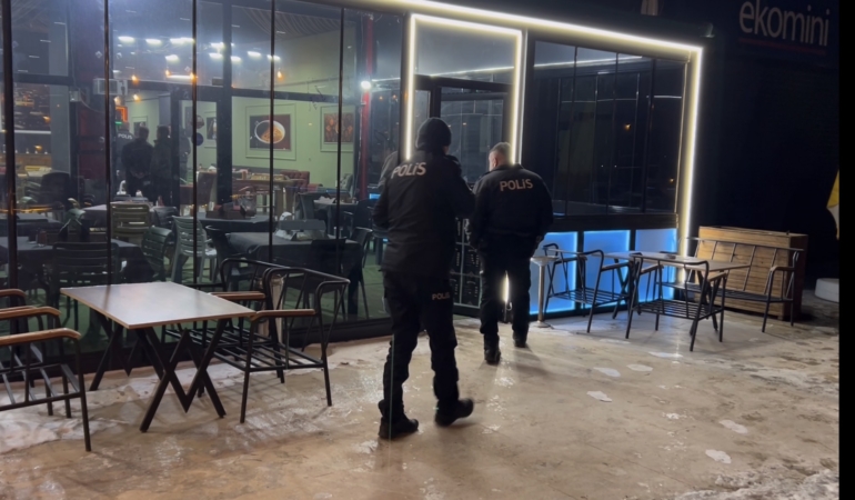 Kafede Silahlı Kavga: 1 Yaralı, 1 Gözaltı