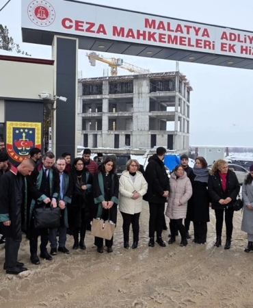 Karnındaki Bebeğiyle Öldürülen Beste İçin Mahkemede Adalet Çığlığı