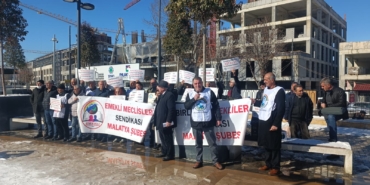 Malatay'da Emeklilerden “Geçim Yoksa Seçim Var” Çağrısı