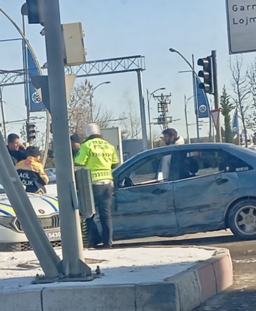 Malatya’da Trafik Kazası: 2 Kişi Yaralandı