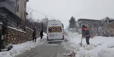Servisler Yollarda Kaldı, Öğrenciler Yaya Kaldı