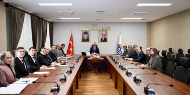 Vali Yavuz: Evde sağlık ve bakım hizmetlerimizi kararlılıkla sürdürüyoruz