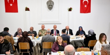 2’nci Ordu Komutanlığında Şehit Aileleri Ve Gaziler Onuruna İftar Programı