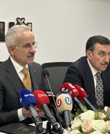 Bakan Uraloğlu: Seçimlere Az Kaldı, Herkese Dokunmalıyız