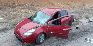 Doğanşehir’de Yağmur Kazaya Neden Oldu: Otomobil Şarampole Devrildi, 1 Yaralı