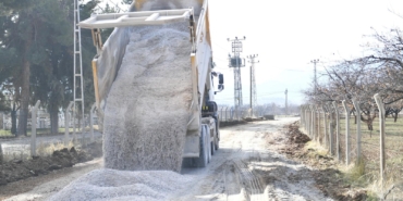 Yeşilyurt Belediyesi, Görgü Mahallesi’nde Yol Çalışmalarını Hızlandırdı