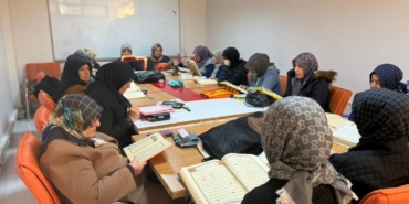 Yeşilyurt Kent Konseyi’nde Kur’an-ı Kerim Eğitimi Ve Mukabele Programı Başladı