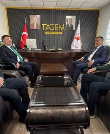 Ağbaba’dan Kayısı Araştırma Enstitüsü ve TARSİM’e Ziyaret