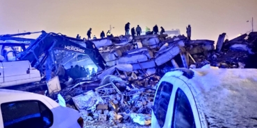 Bayrak Sitesi Davasında Karar Çıktı: 8 Sanığa Hapis, 6’sı Tutuklandı