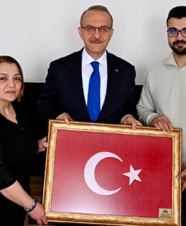Devletin Şefkati Bayramda Kapılarını Çaldı: Vali Yavuz’dan Anlamlı Ziyaret