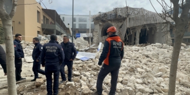 Restorasyon Yapılan Tarihi Camide Çökme: 1 Yaralı