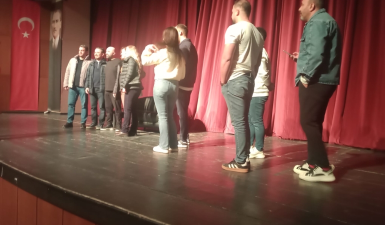 Tahsin Hasoğlu Malatya’da Sahne Aldı, Salonu Kahkahaya Boğdu