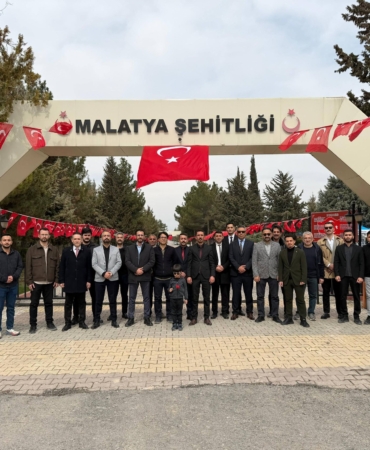 Türk Büro-Sen Adliyeler Şubesi 18 Mart’ta Şehitlerimizi Rahmet ve Minnetle Andı