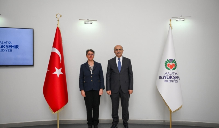 Türkiye’de İlk Enkaz Ayrıştırma Projesi Malatya’da Hayata Geçiyor