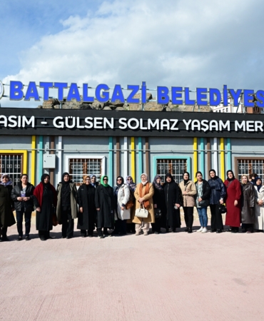 Battalgazi’de Projeler Kadın Kollarına Tanıtıldı