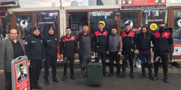 Esnaftan Polise Sürpriz Kutlama: Şüpheli Çanta İhbarı Pastalı Çıktı