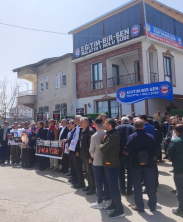 Malatya’da Eğitimcilerden Şiddet Tepkisi: Bir Gün İş Bıraktılar