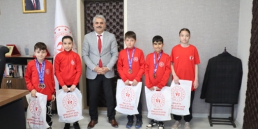 Malatyalı Sporcular Türkiye Badminton Şampiyonası’nda Derece Yaptı