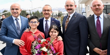Vali Yavuz Doğanşehir’de: “Depremin İzlerini Silmeye Devam Ediyoruz”