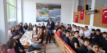 Aysel Çalık Ortaokulu Öğrencileri Malatya’da Moral Buldu