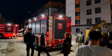 Bayram Öncesi Maaş Eylemi: TOKİ İşçileri Çatıya Çıktı