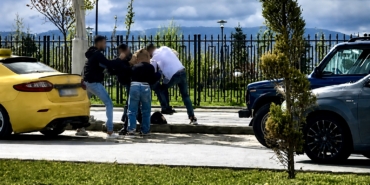 Çevreyolunda Sürücüler Arasında Tekme Tokat Kavga Kamerada