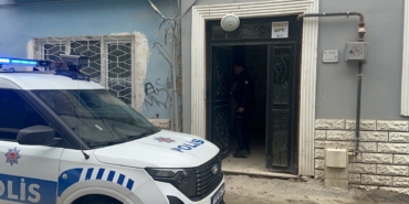 Evde Silahla Yaralanan Kadın Hastaneye Kaldırıldı