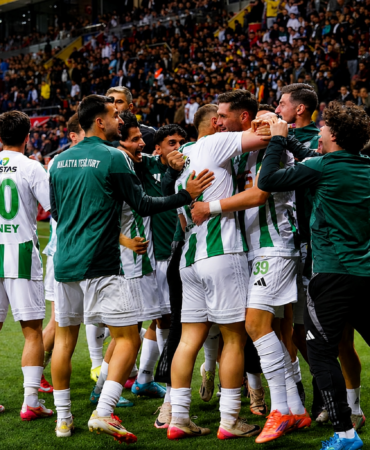 Finalin Adresi Belli Oldu: Yeşilyurtspor Ankara’da Sahaya Çıkacak