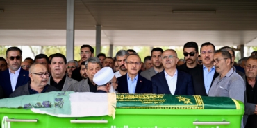 MHP’li Mehmet Fendoğlu’nun Acı Günü: Annesi Son Yolculuğuna Uğurlandı