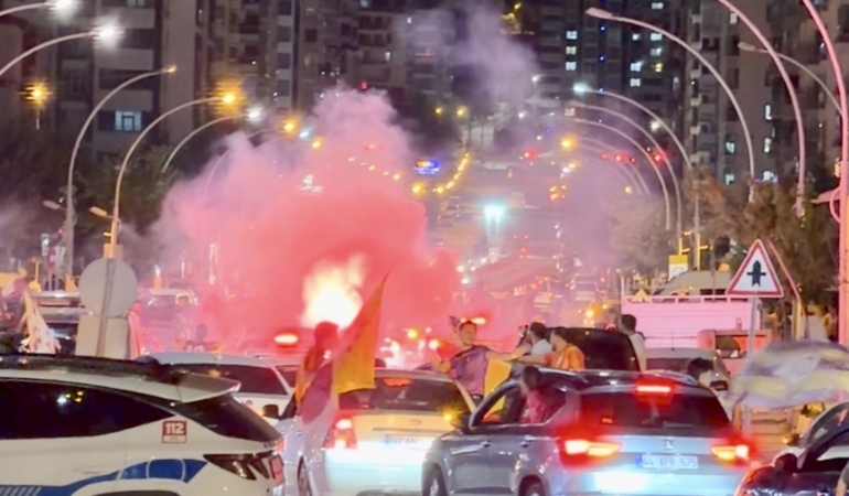 Malatya’da Galatasaray Coşkusu Sokağa Taştı