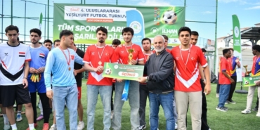 Mini Dünya Kupası’nda Kardeşlik Kazandı: Yeşilyurt’ta Uluslararası Futbol Coşkusu