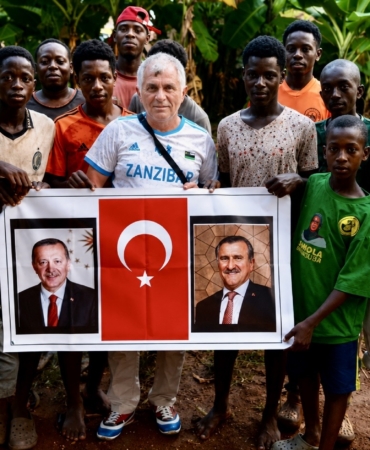 Pütürge Gençlik Merkezi Tanzanya’da Gönül Köprüsü Kurdu