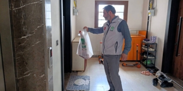 Umut Kervanı’ndan İhtiyaç Sahibi Ailelere Kurban Eti Desteği