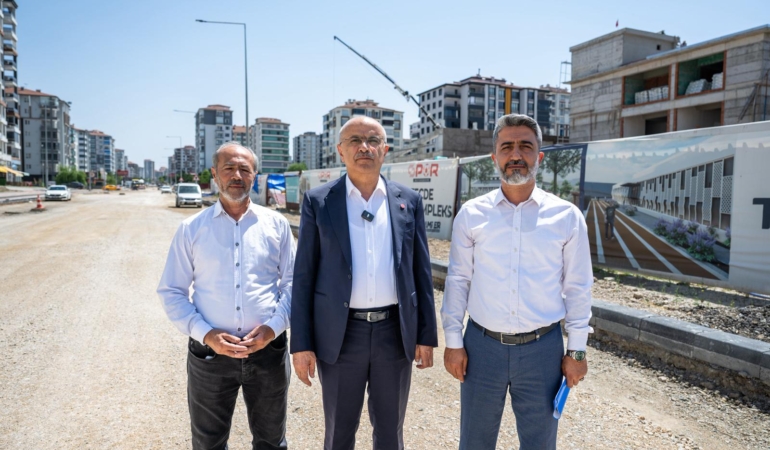 Başkan Er: Malatya'nın Gelecekteki Ulaşım Sorunlarını Çözüyoruz