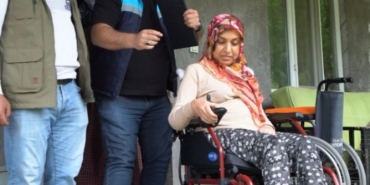 Büyükşehirden Engelli Bireylere Akülü Sandalye Desteği