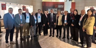 CHP’li Delegelerden Olağanüstü Kurultay İçin İmza
