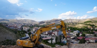 Darende Millet Bahçesi’nde Çalışmalar Sürüyor