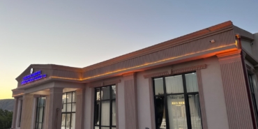 Hakan Bay Sözünü Tuttu, Doğanyol İlk Salonuna Kavuştu