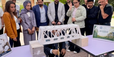 Maket Köprü Yarışmasında Öğrenciler Yeteneklerini Sergiledi