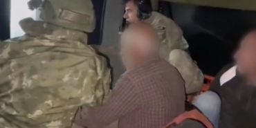 Sarp Arazide Mahsur Kalan Vatandaşlar Askeri Helikopterlerle Kurtarıldı
