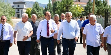 Başkan Geçit, Kuyulu Mahallesi'ndeki Yatırımları Yerinde İnceledi
