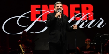 Ender Balkır Türküleriyle Kayısı Festivali’ne Damga Vurdu